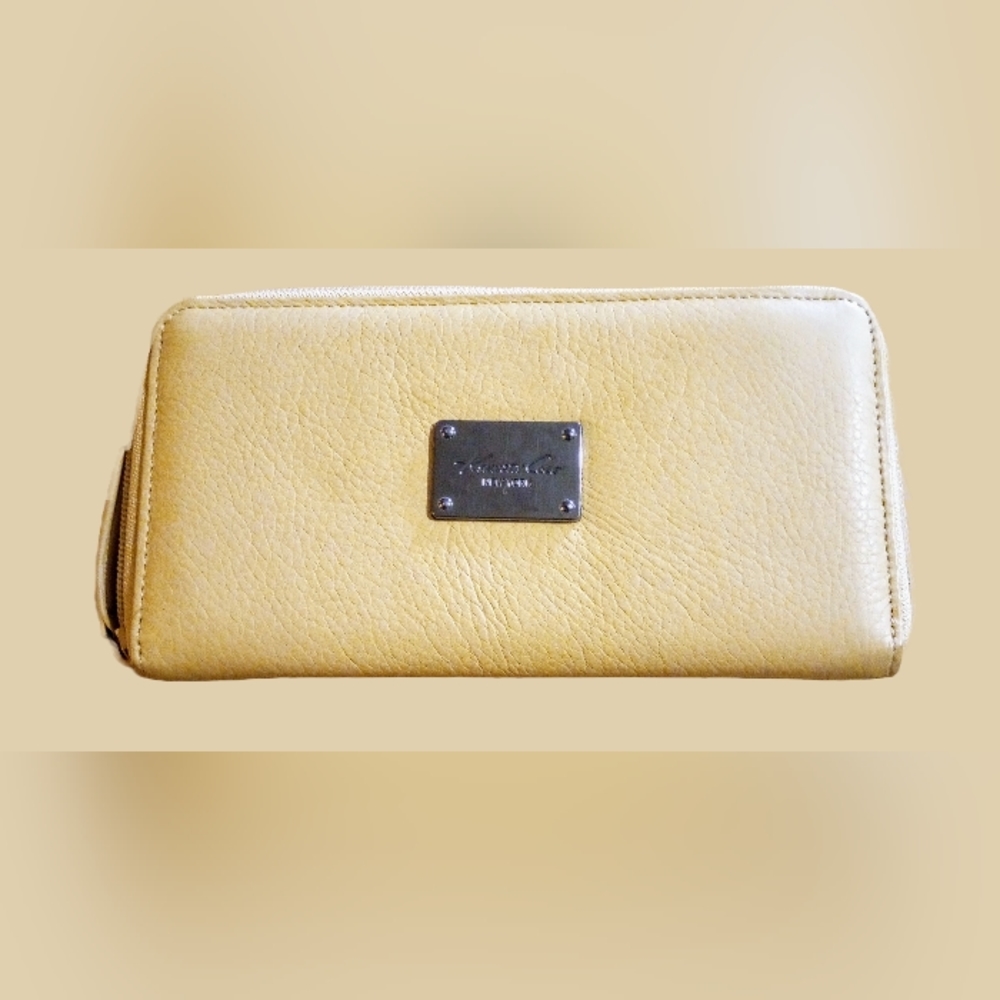 Kenneth Cole New York Genuine Leather Tan Wallet